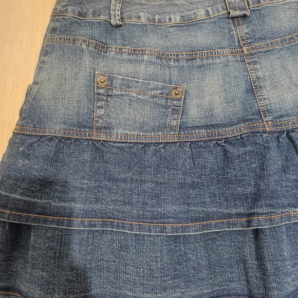 MXM Denim Tiered Ruffle Mini Skirt Size 14 Y2K Boho Festival Western - Picture 5 of 8